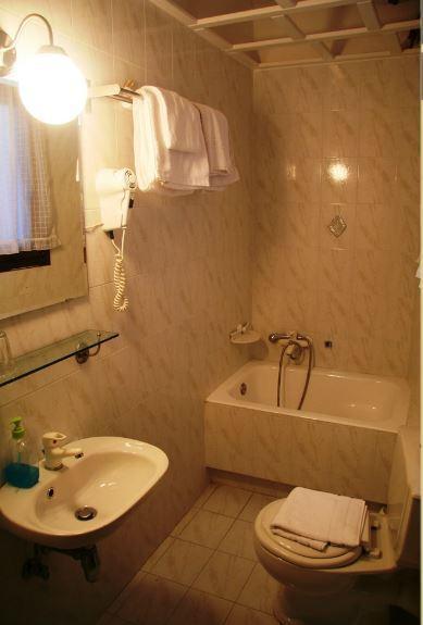 Apartment C & C *